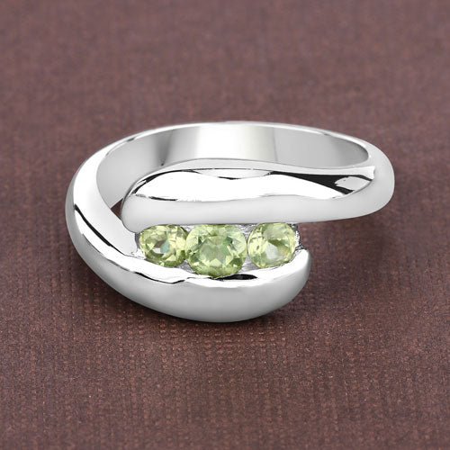 0.56 Carat Genuine Peridot .925 Sterling Silver Ring - Image 8