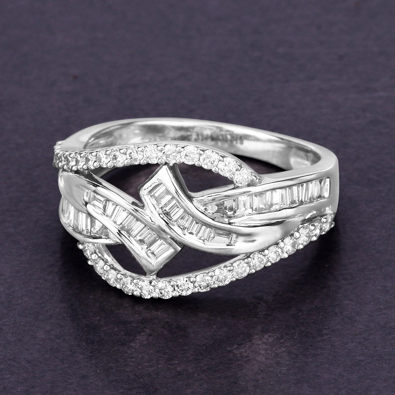 0.72 Carat Genuine White Diamond 14K White Gold Ring (E-F-G Color, VS-SI Clarity) - Image 4