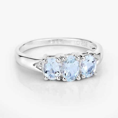 0.95 Carat Genuine Aquamarine and White Diamond .925 Sterling Silver Ring - Image 11