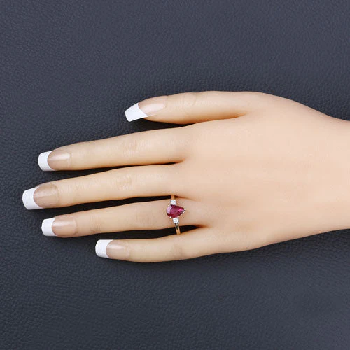 1.08 Carat Genuine Ruby and White Diamond 14K Yellow Gold Ring - Image 5