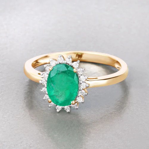 1.34 Carat Genuine Zambian Emerald and White Diamond 10K Yellow Gold Ring - Image 4