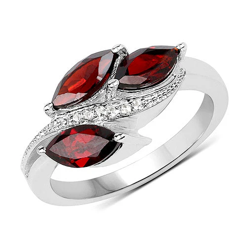 1.98 Carat Genuine  Garnet and White Topaz .925 Sterling Silver Ring - Image 4