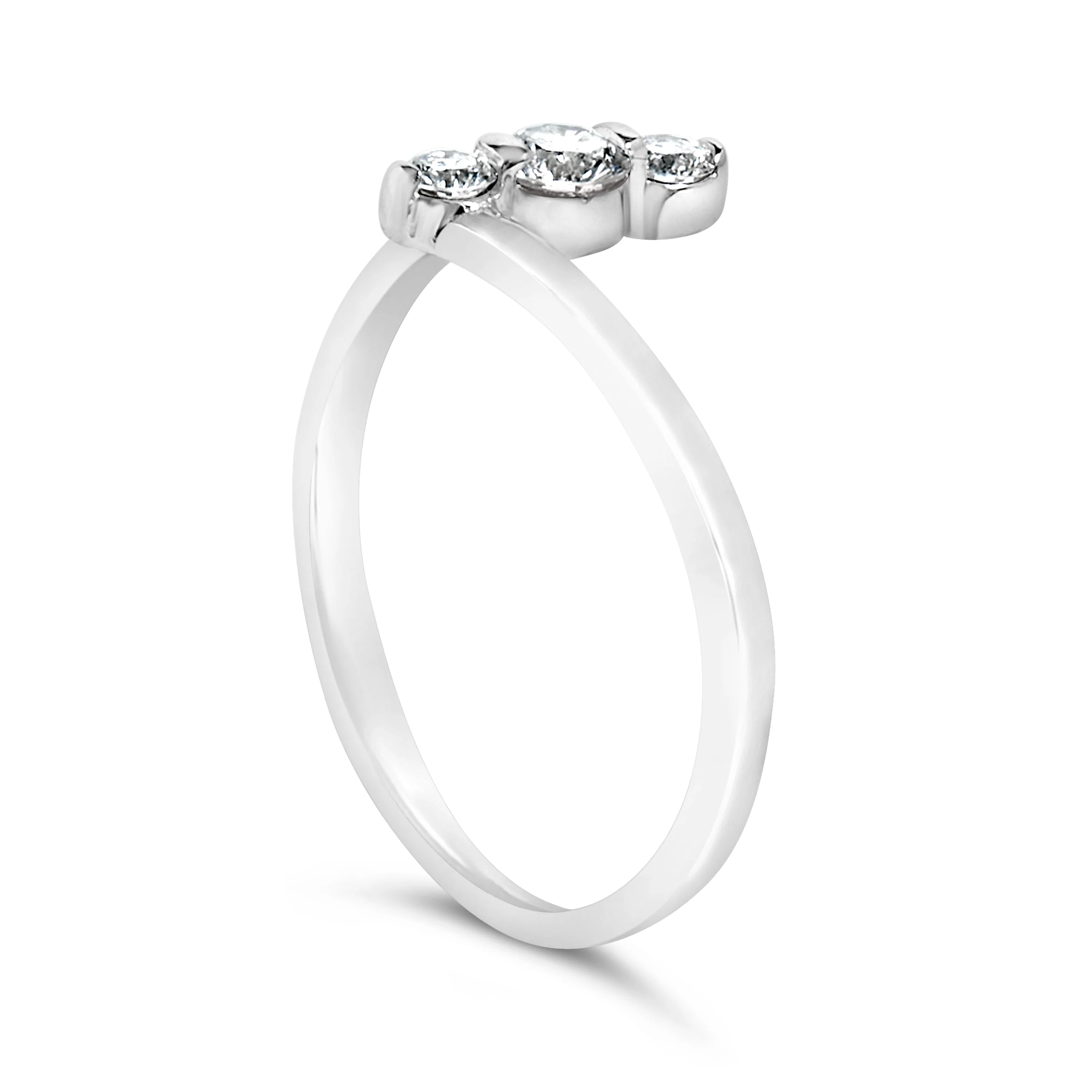 10K White Gold 1/4 Cttw Lab Grown Diamond Vertical Three Stone Ring - Image 4