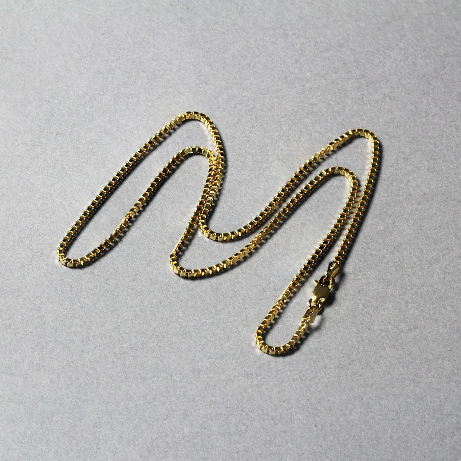 10k Yellow Gold Classic Box Chain (1.40 mm) - Image 6