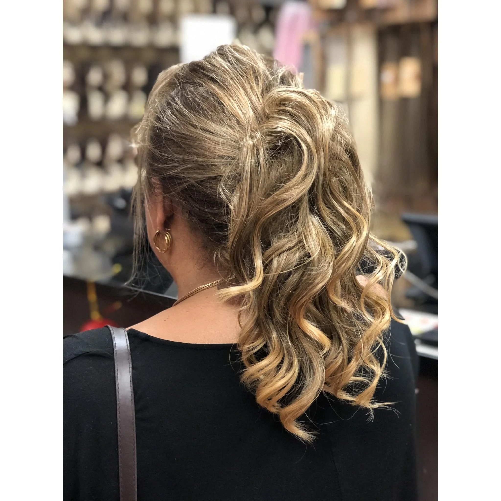 12" Simply Wavy Clip-On Pony by Hairdo - Image 19