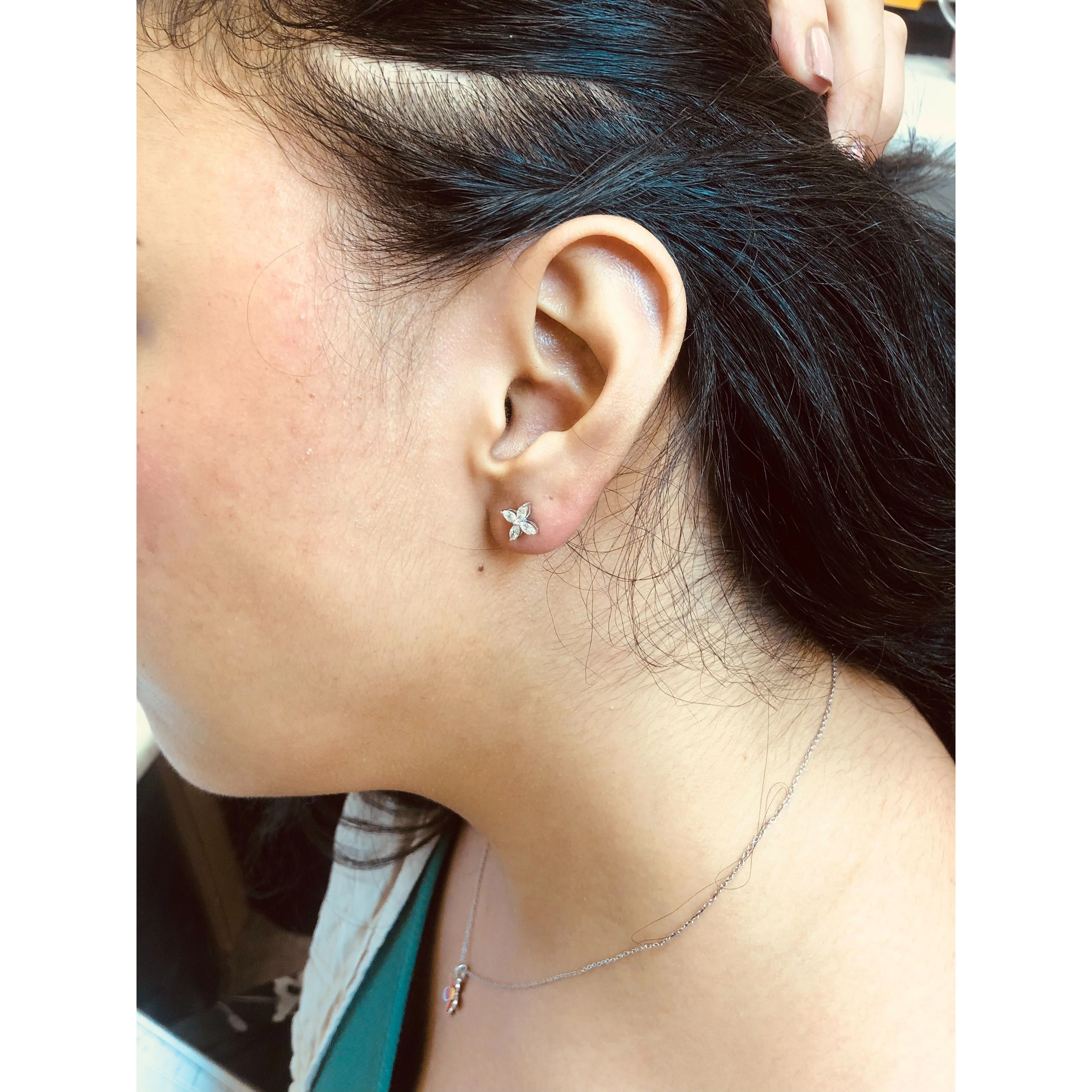 14K White Gold 1/2 Cttw Marquise Diamond 8 Stone Floral Leaf Stud Earrings (H-I Color, SI1-SI2 Clarity) - Image 15