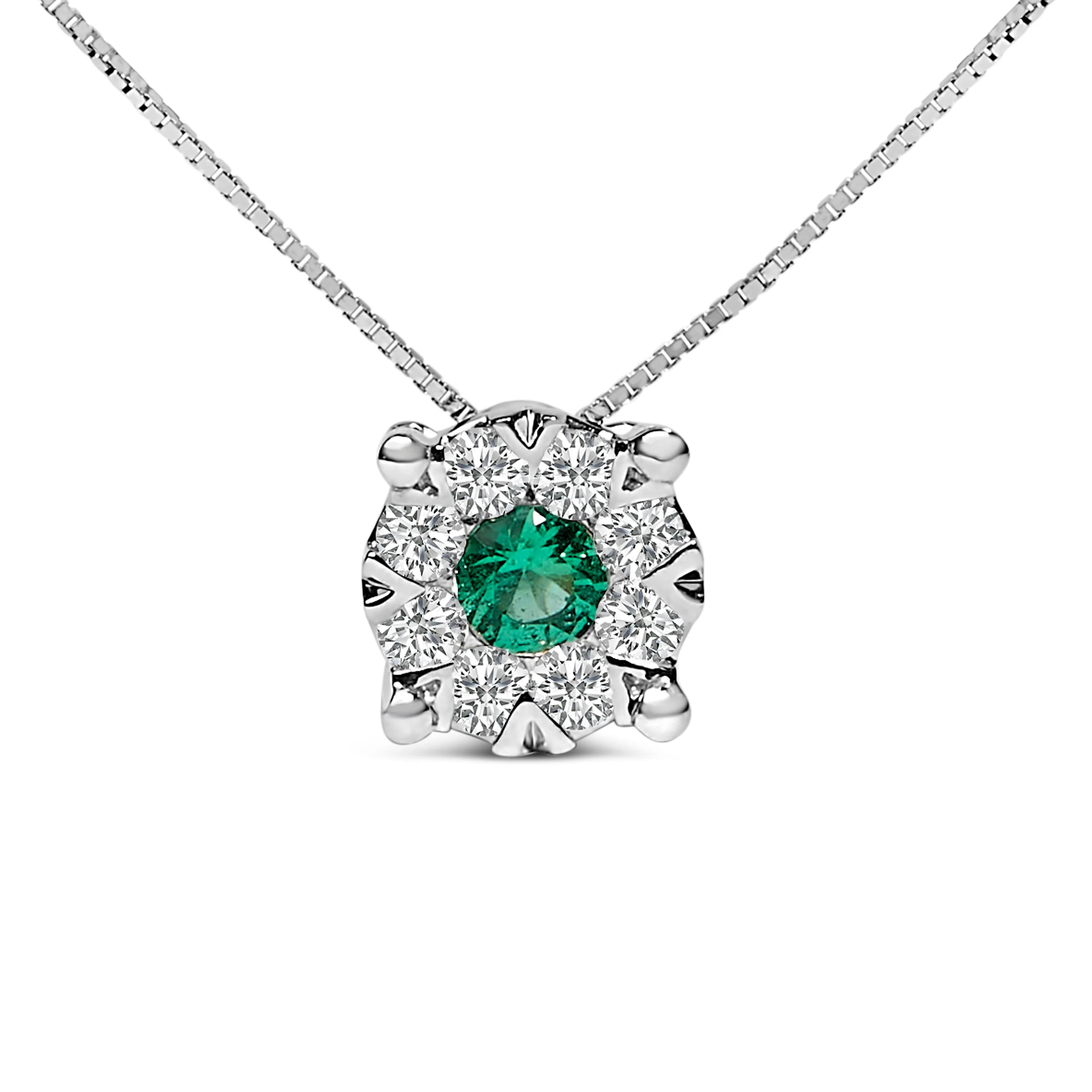 14K White Gold 3.8 MM Green Emerald and 1/3 Cttw Diamond Composite Halo 18" Pendant Necklace (F-G Color, VS2-SI1 Clarity) - Image 4