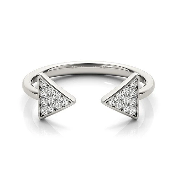 14k White Gold Diamond Arrowhead Open Ring (1/5 cttw) - Image 2