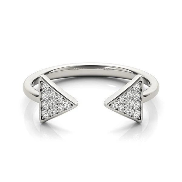 14k White Gold Diamond Arrowhead Open Ring (1/5 cttw) - Image 6