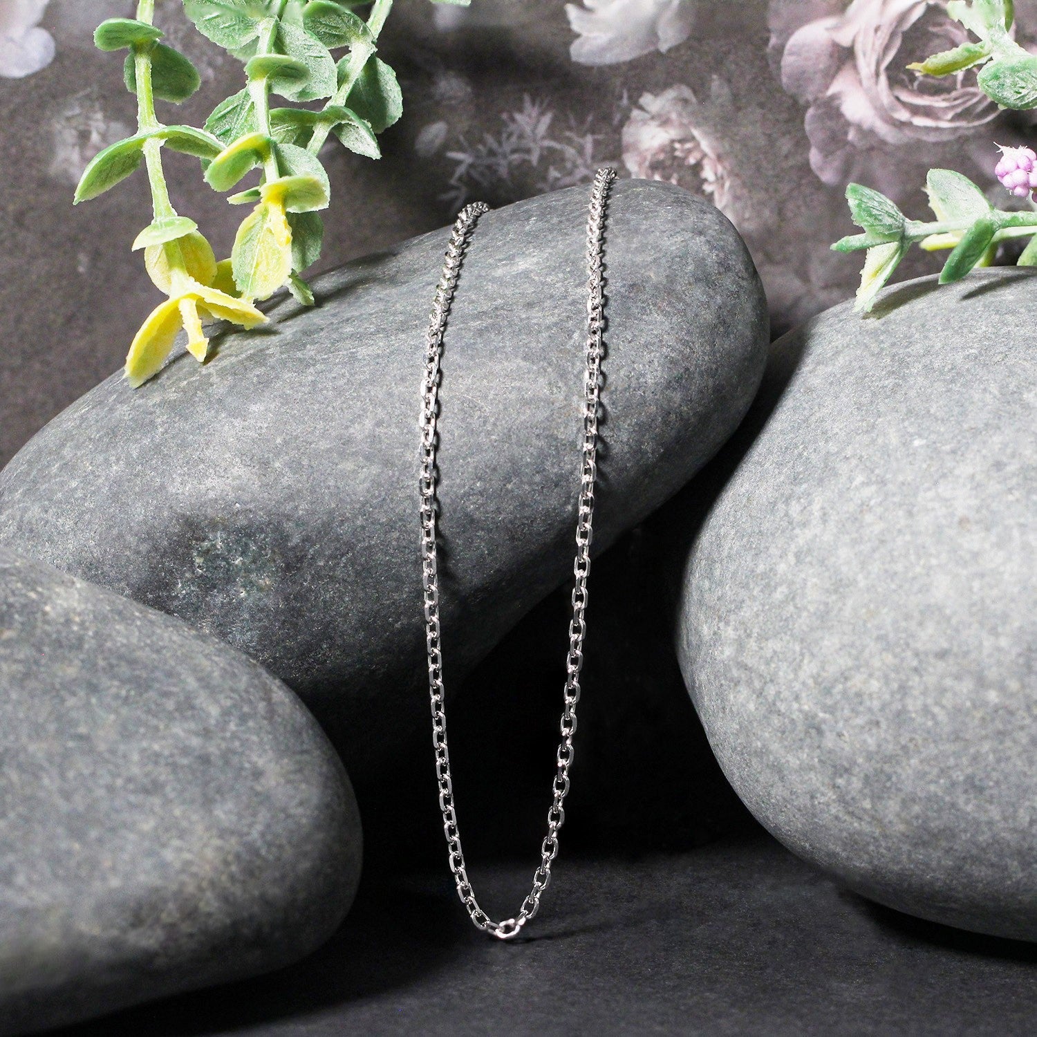 14k White Gold Diamond Cut Cable Link Chain 1.8mm - Image 4