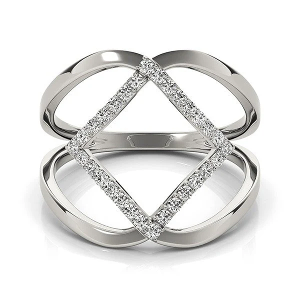 14k White Gold Interlaced Design Diamond Ring (1/5 cttw) - Image 6