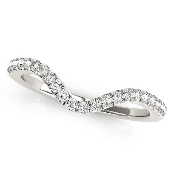 14k White Gold Wavy Design Round Diamond Wedding Ring (1/6 cttw) - Image 2