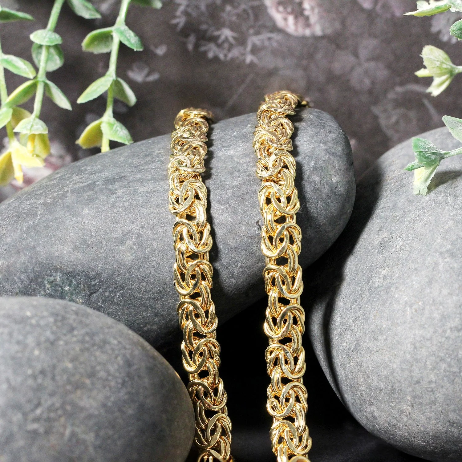 14k Yellow Gold Byzantine Motif Chain Necklace - Image 9