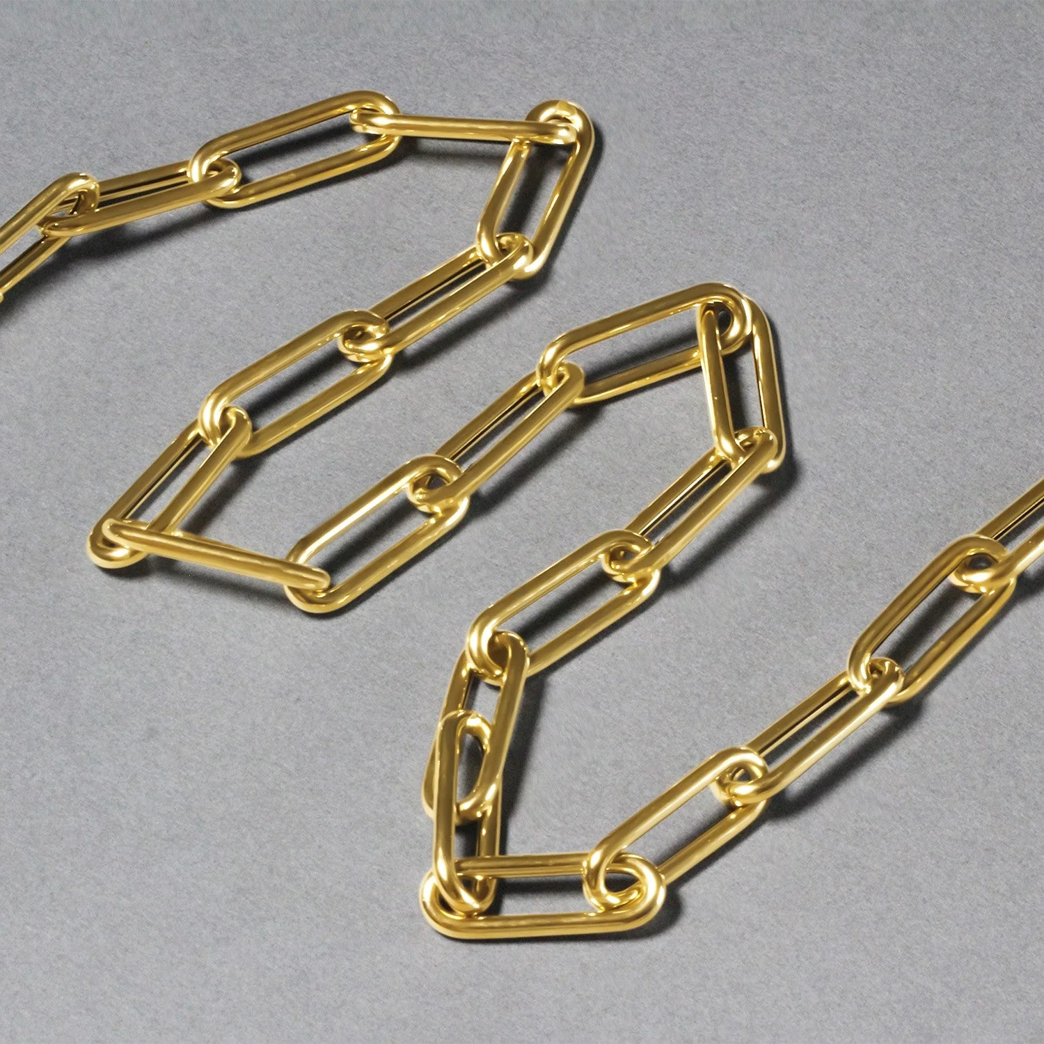 14k Yellow Gold Rounded Paperclip Chain Necklace - Image 11