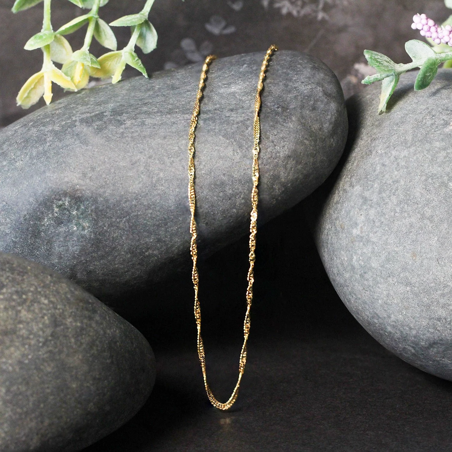 14k Yellow Gold Singapore Chain 1.5mm - Image 10