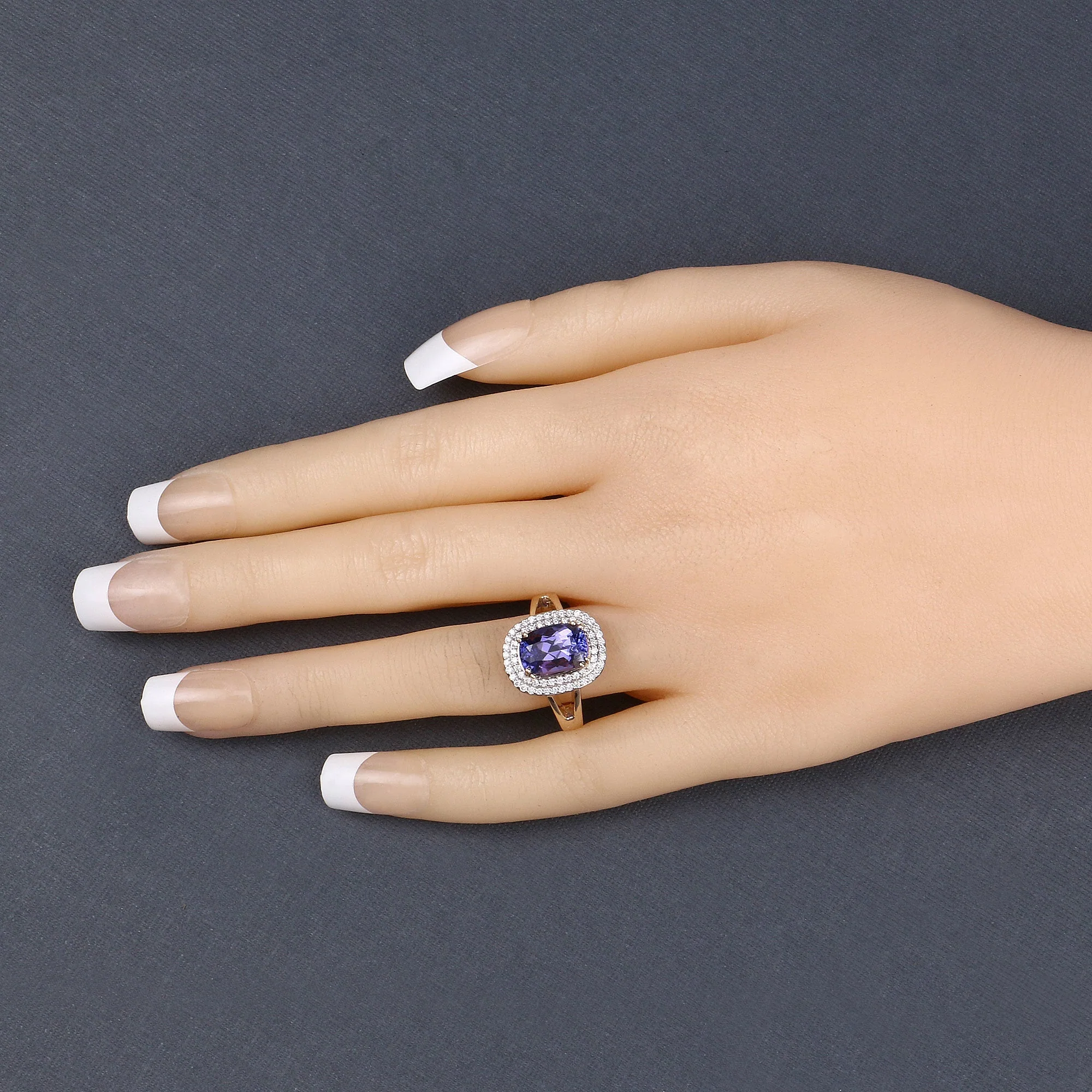 3.33 Carat Genuine Tanzanite and White Diamond 14K Yellow Gold Ring - Image 3