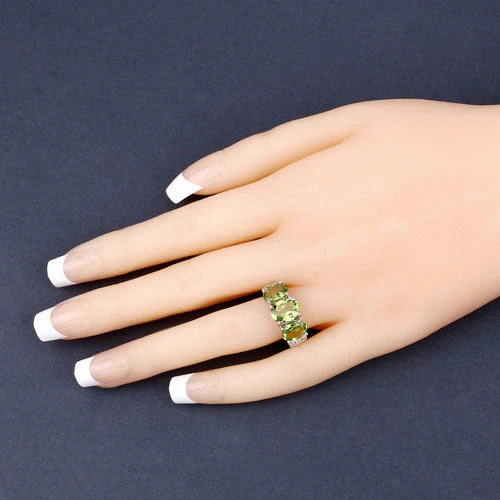 4.14 Carat Genuine Peridot and White Topaz .925 Sterling Silver Ring - Image 14