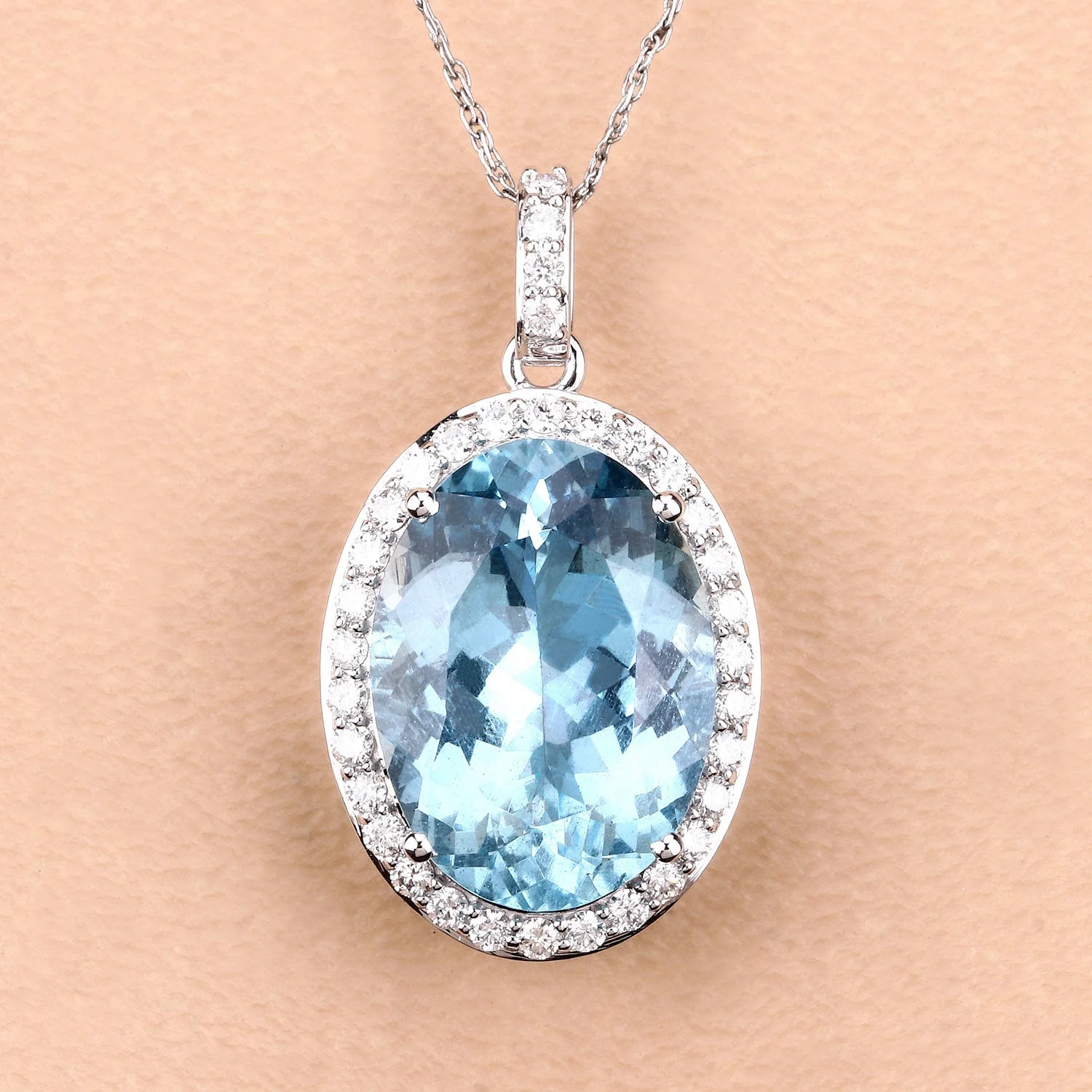 9.59 Carat Genuine Aquamarine and White Diamond 14K White Gold Pendant - Image 4
