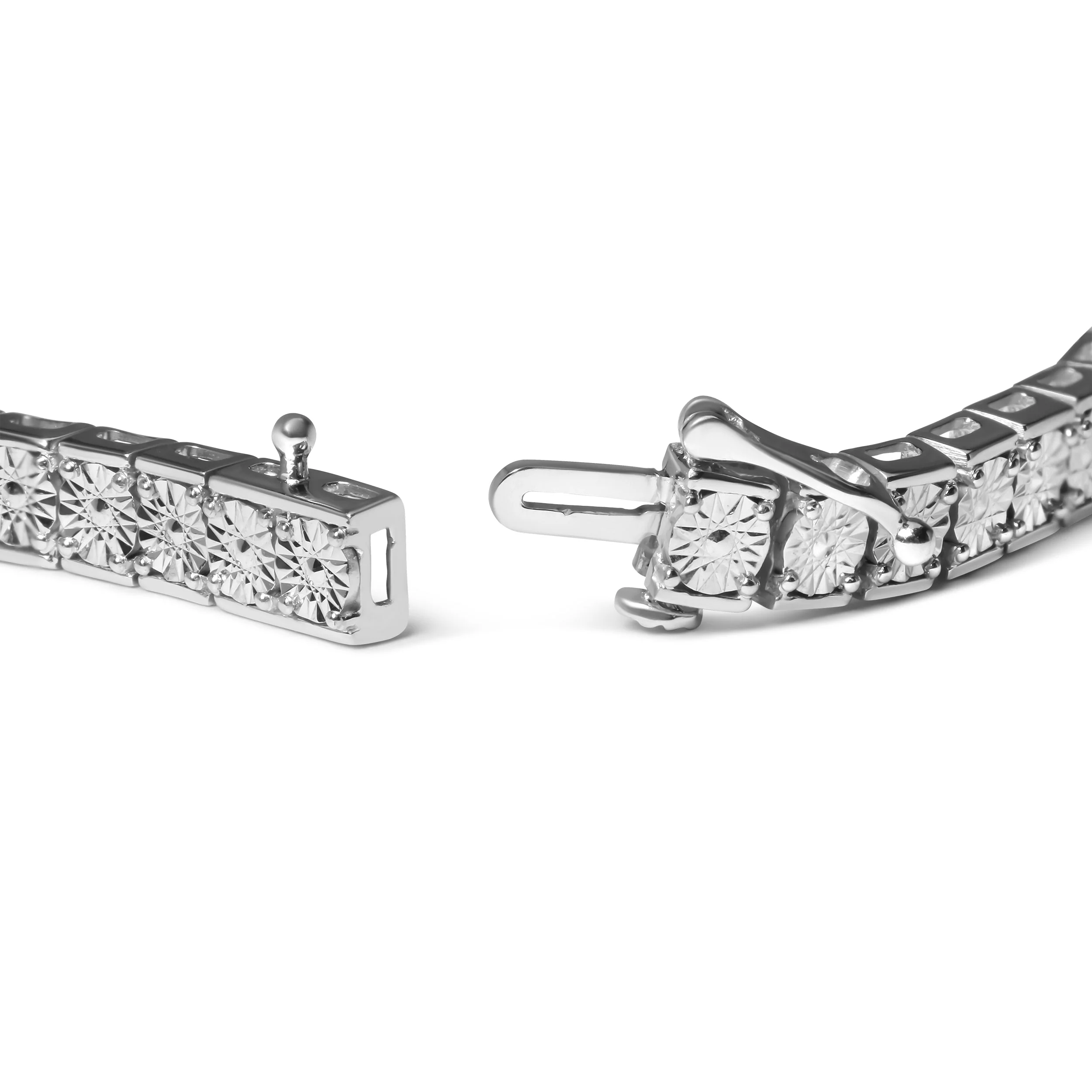 .925 Sterling Silver 1/10 Cttw Diamond 7.25" Link Bracelet (I-J Color, I2-I3 Clarity) - Image 7