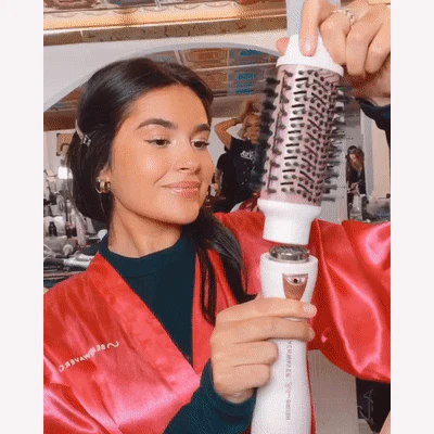 Beachwaver Blow Brush - Image 3
