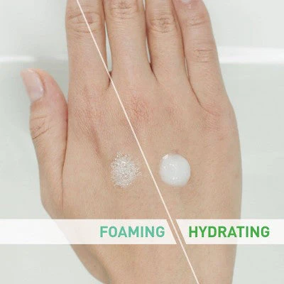 CeraVe Foaming Face Wash with Hyaluronic Acid and Niacinamide for Oily Skin 16 fl oz - Imperfect Container - Image 9