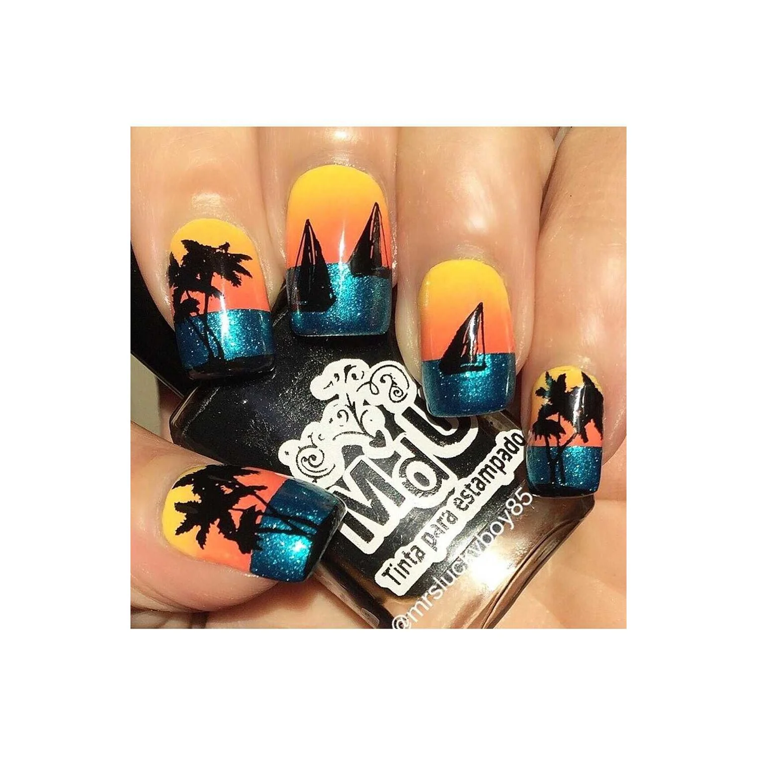 Collection 02 - Image 13