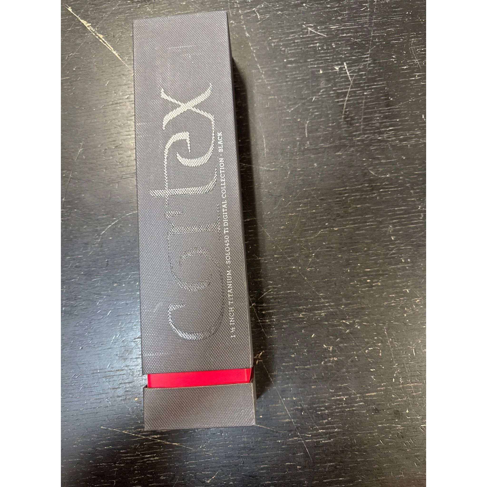 Cortex Pro Solo 450 Black Digital Analog Titanium 1.5-Inch Flat Iron - Image 3