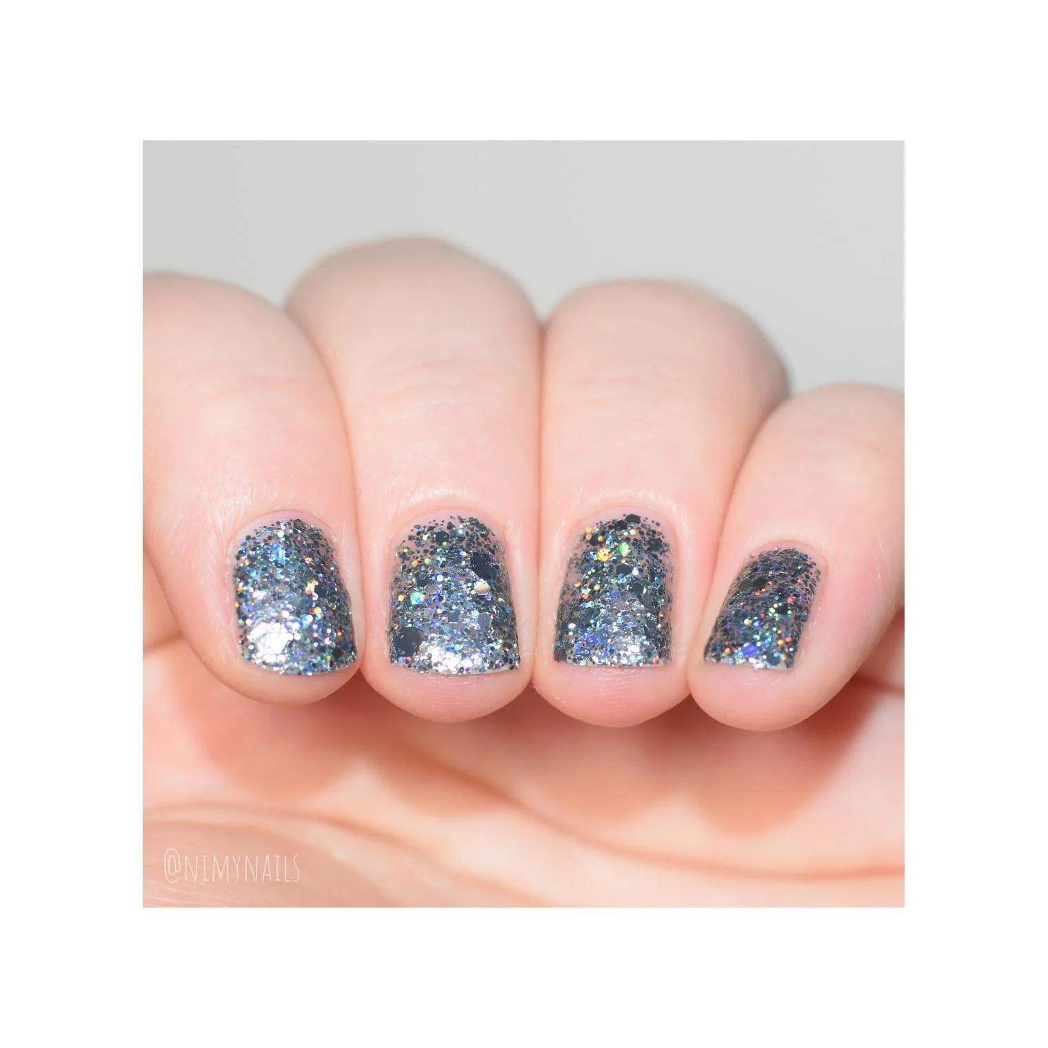 Deck The Halls In Holo - Holographic Polish - Image 17