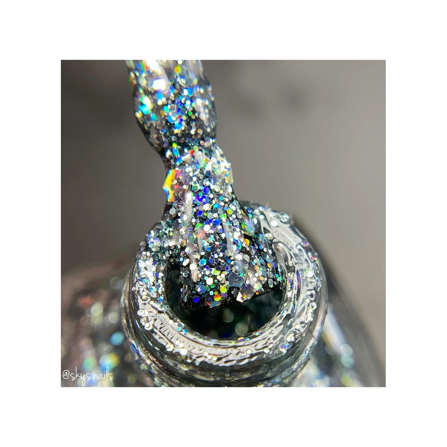Deck The Halls In Holo - Holographic Polish - Image 5