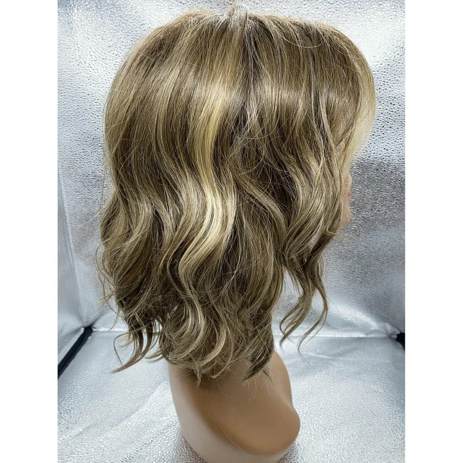 EDITOR'S PICK - wig by Raquel Welch - Image 23