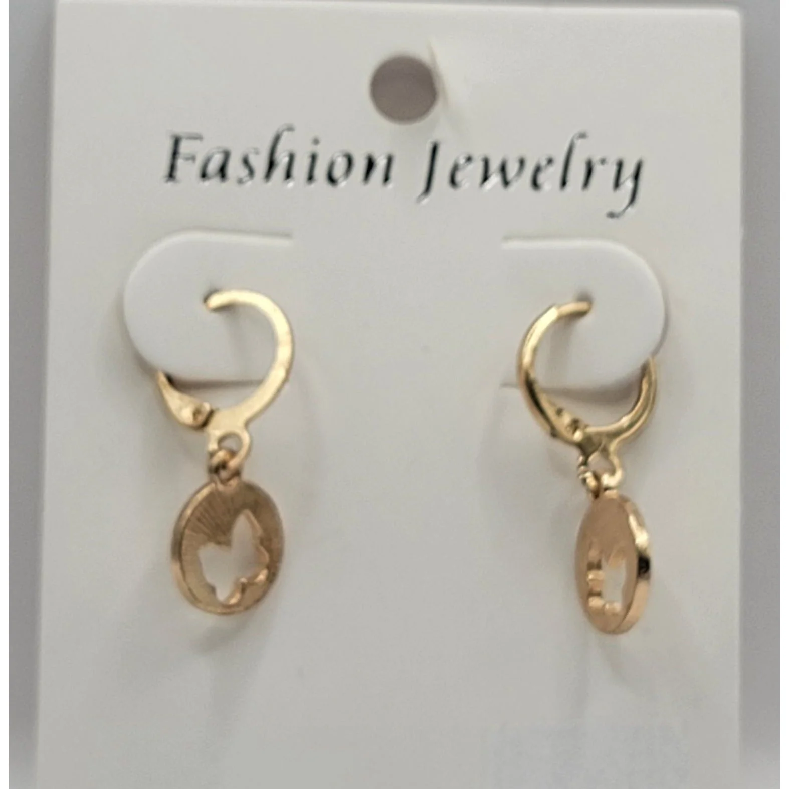 Fashion Jewelry-Btrfly Cutout