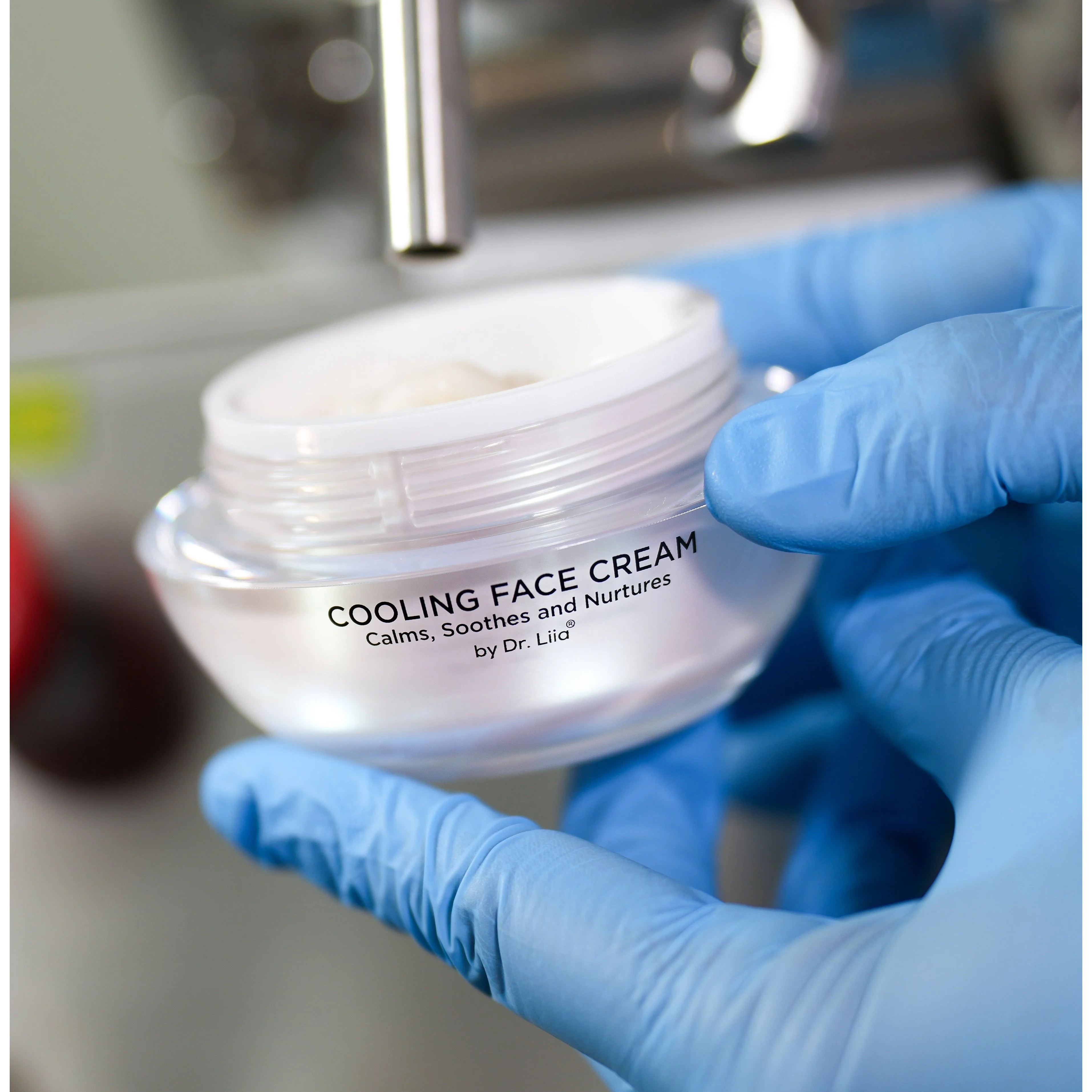 Glow Boosting Cooling Elixir for Redness Relief & Dewy Hydration – Gluten-Free, Hypoallergenic - Image 2