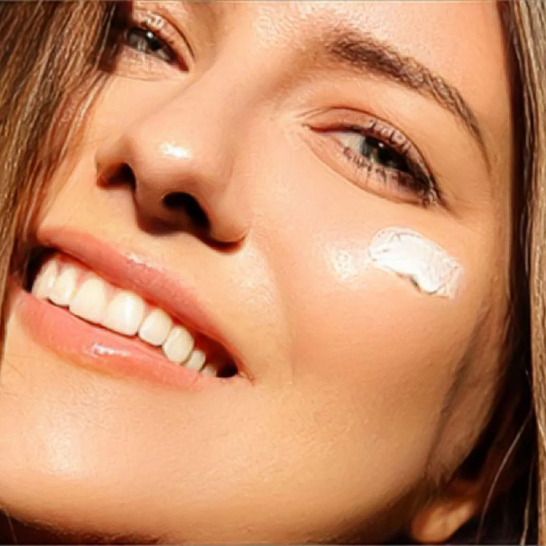 Habaek Sun Protection Face Moisturizer SPF50 | Peptides | Niacinamide - Image 16
