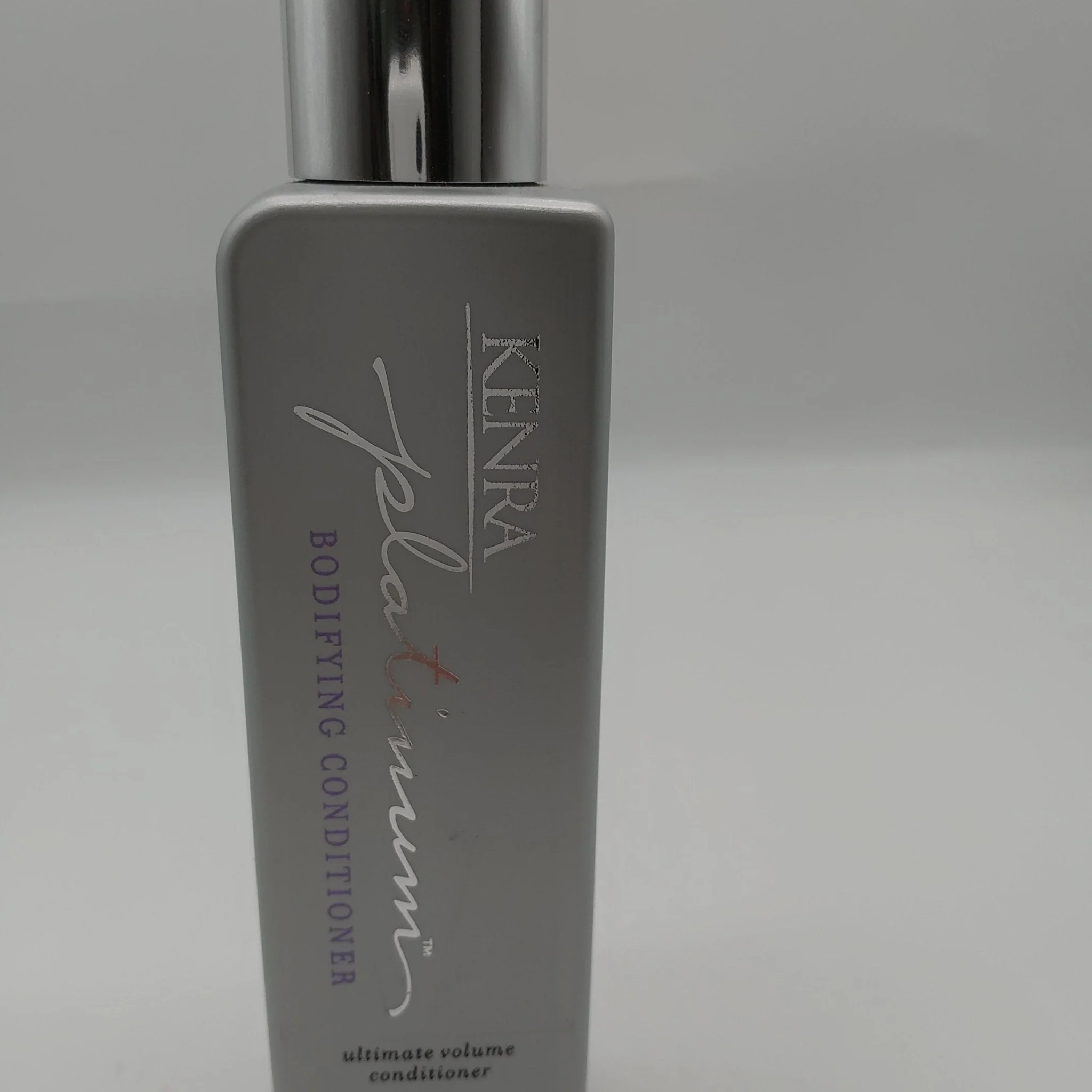 Kenra Platinum Bodifying Ultimate Volume Conditioner 8.5 oz