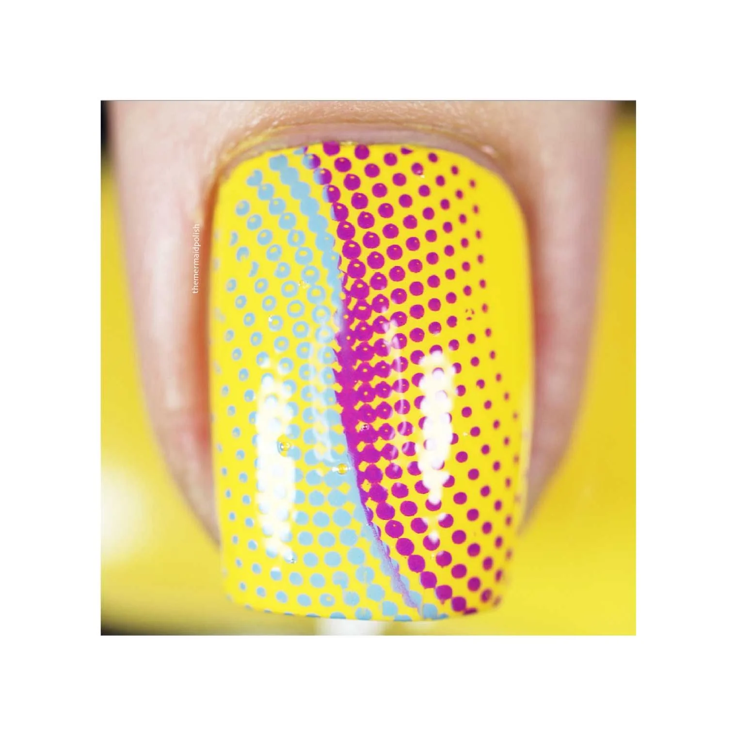 Lazy Little Bumblebee - Stamping Polish - Image 4