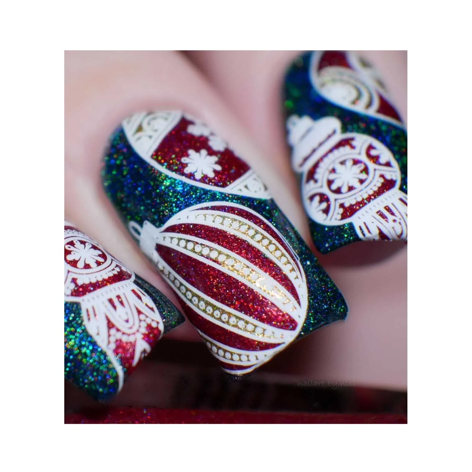 Merry & Bright - Image 7