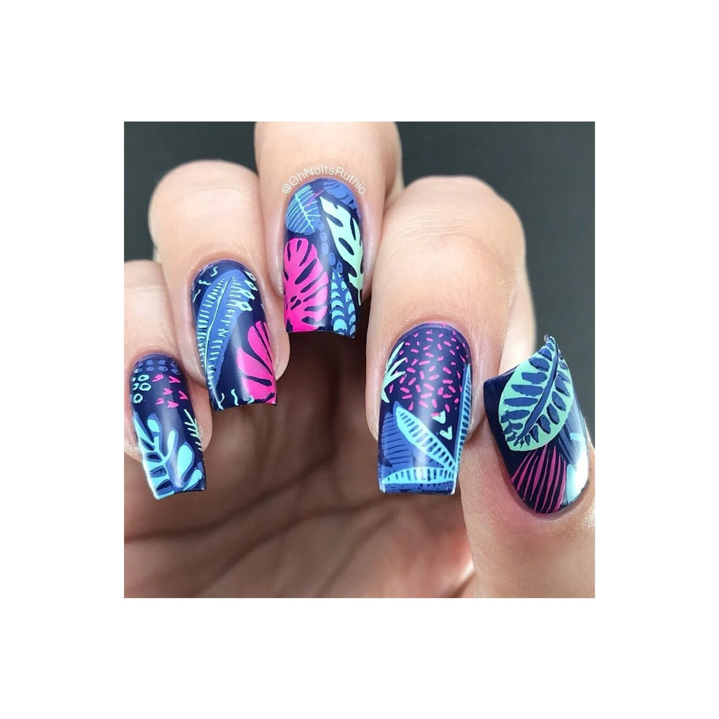 Modern Tropical - Image 2