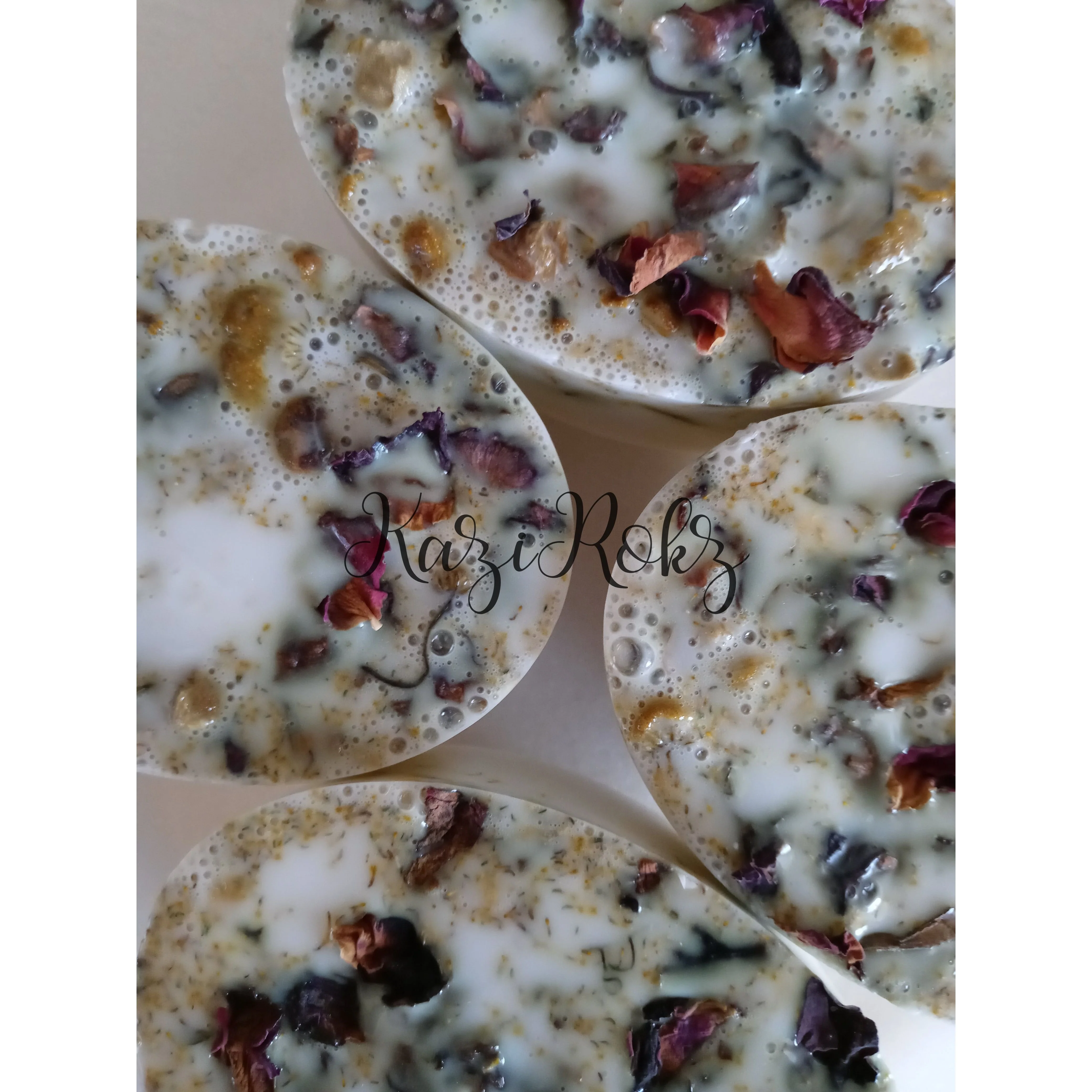 Organic Flower's Soap Bar (100% Vegan / Cruelty free)Rose Water, Camomile, and Shea Butter! - Image 2