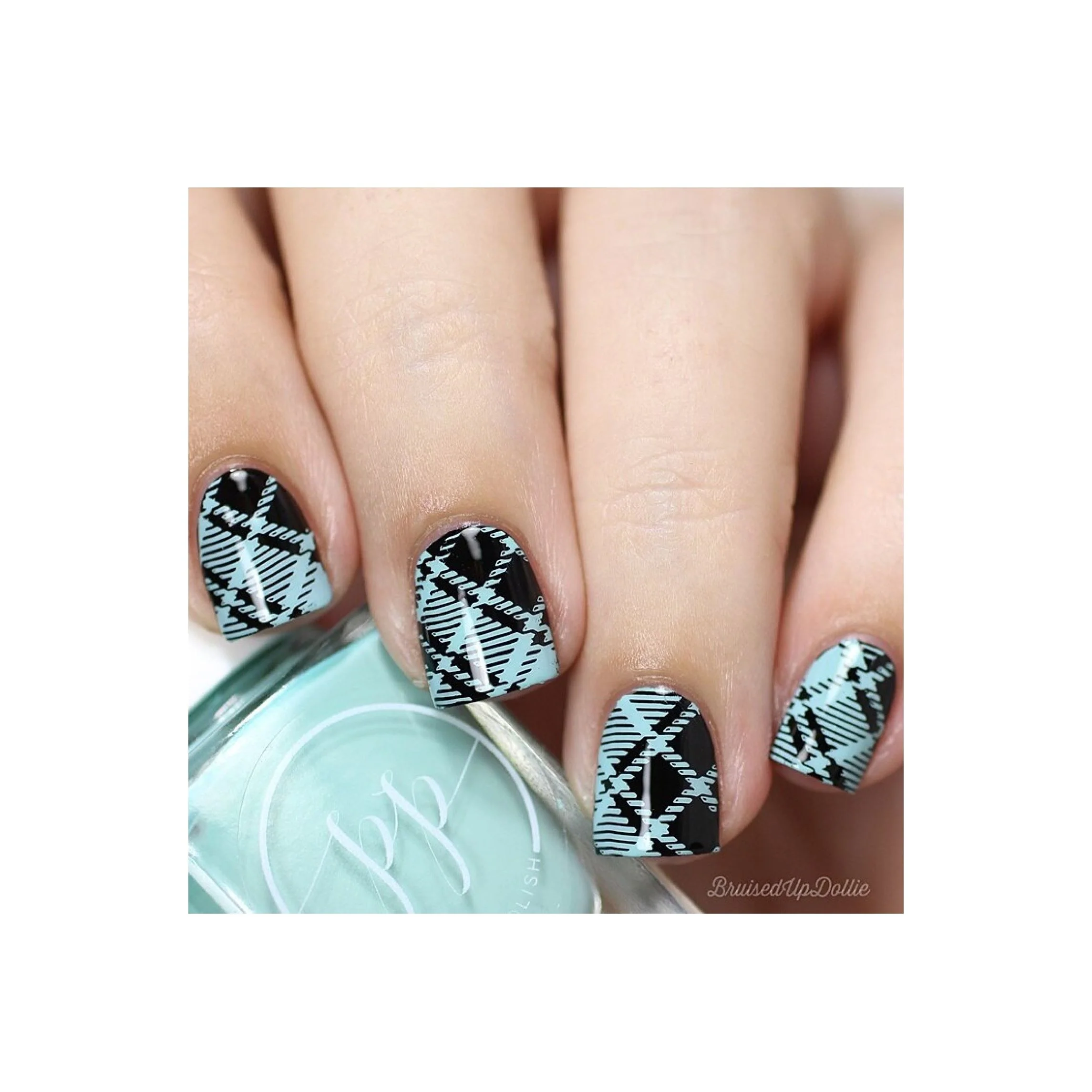 Pretty In Plaid-01 - Image 5