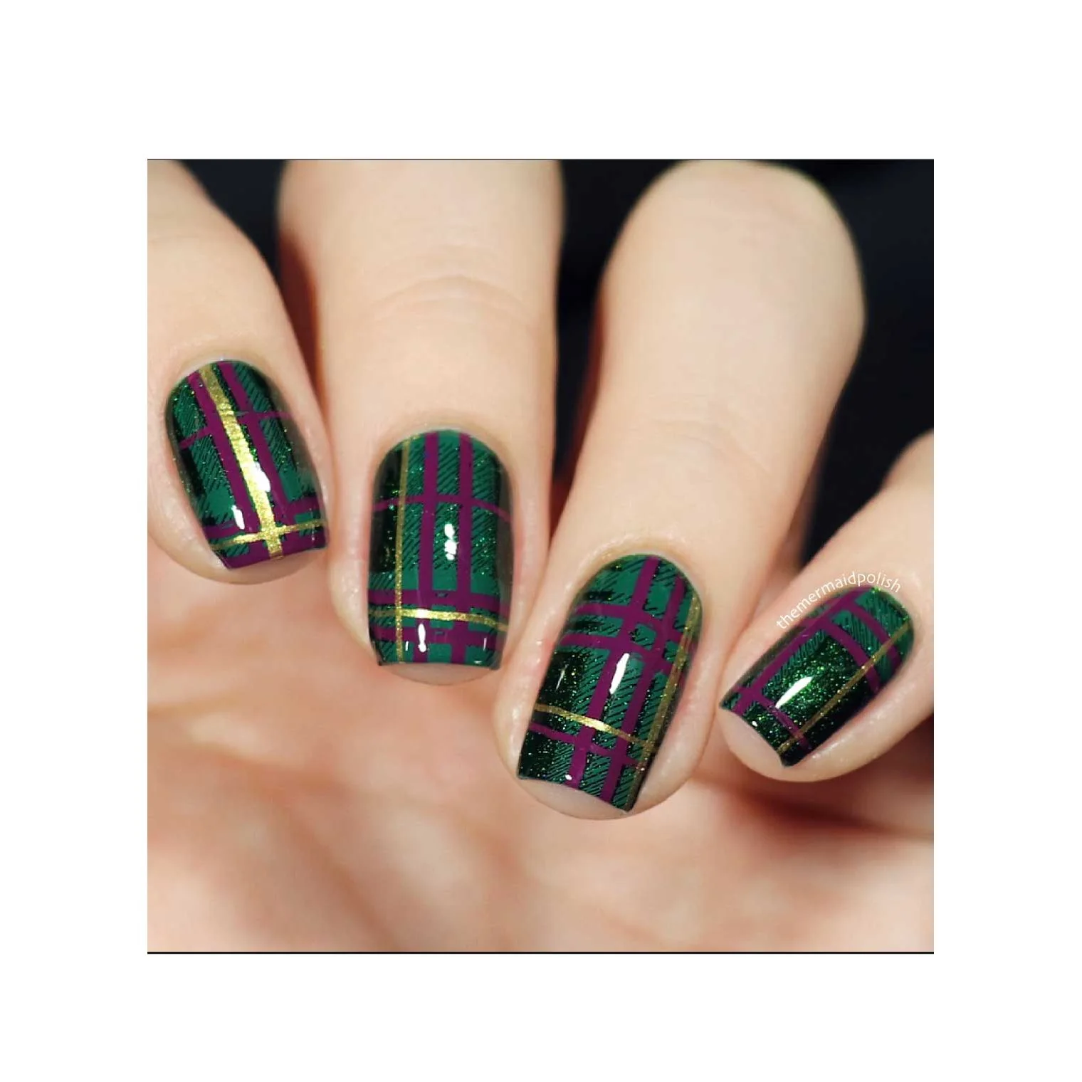 Pretty In Plaid-01 - Image 7