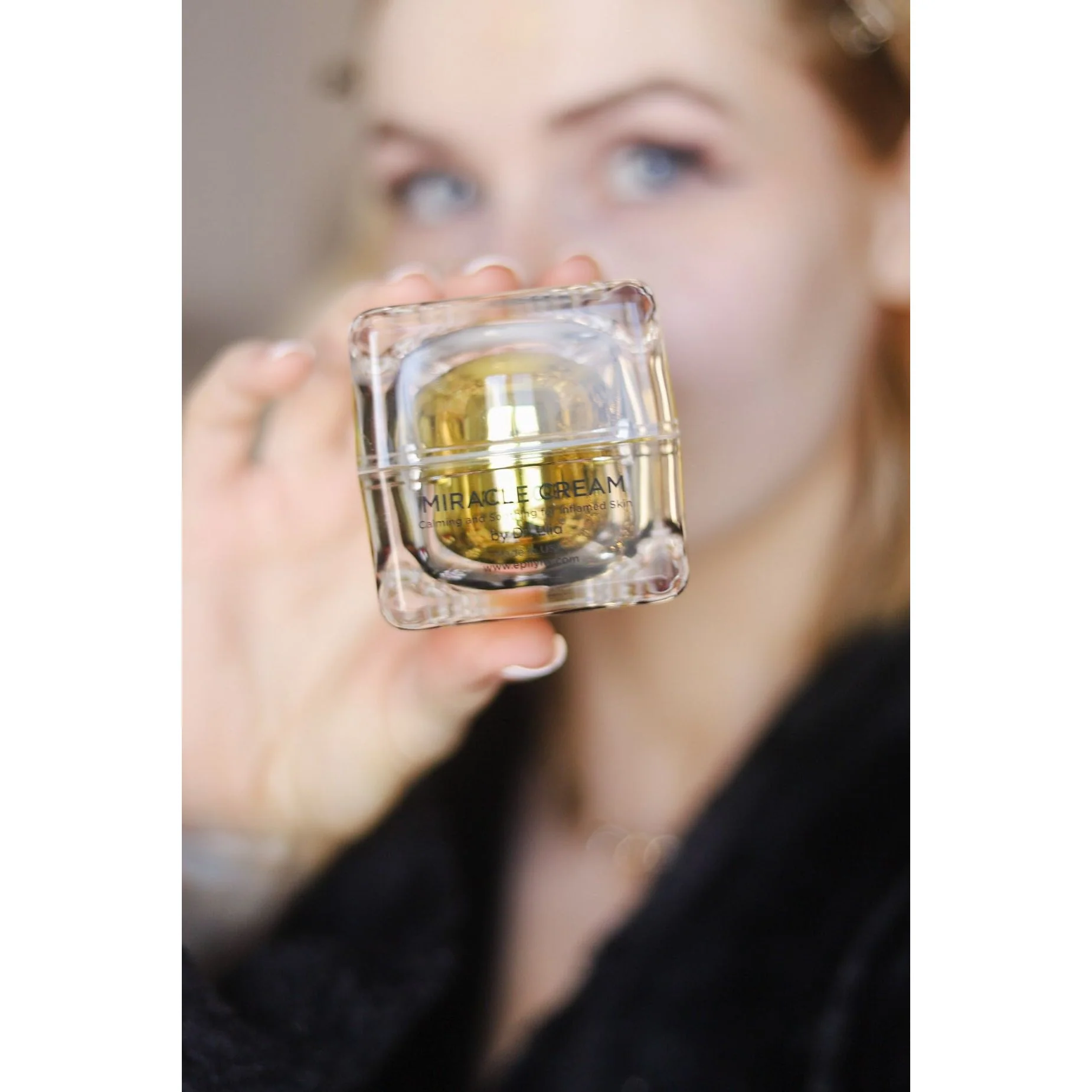 Rich Calming Cream for Dry, Stressed & Sensitive Skin - Vegan, Gluten-Free, Ultra-Hydrating - Image 3
