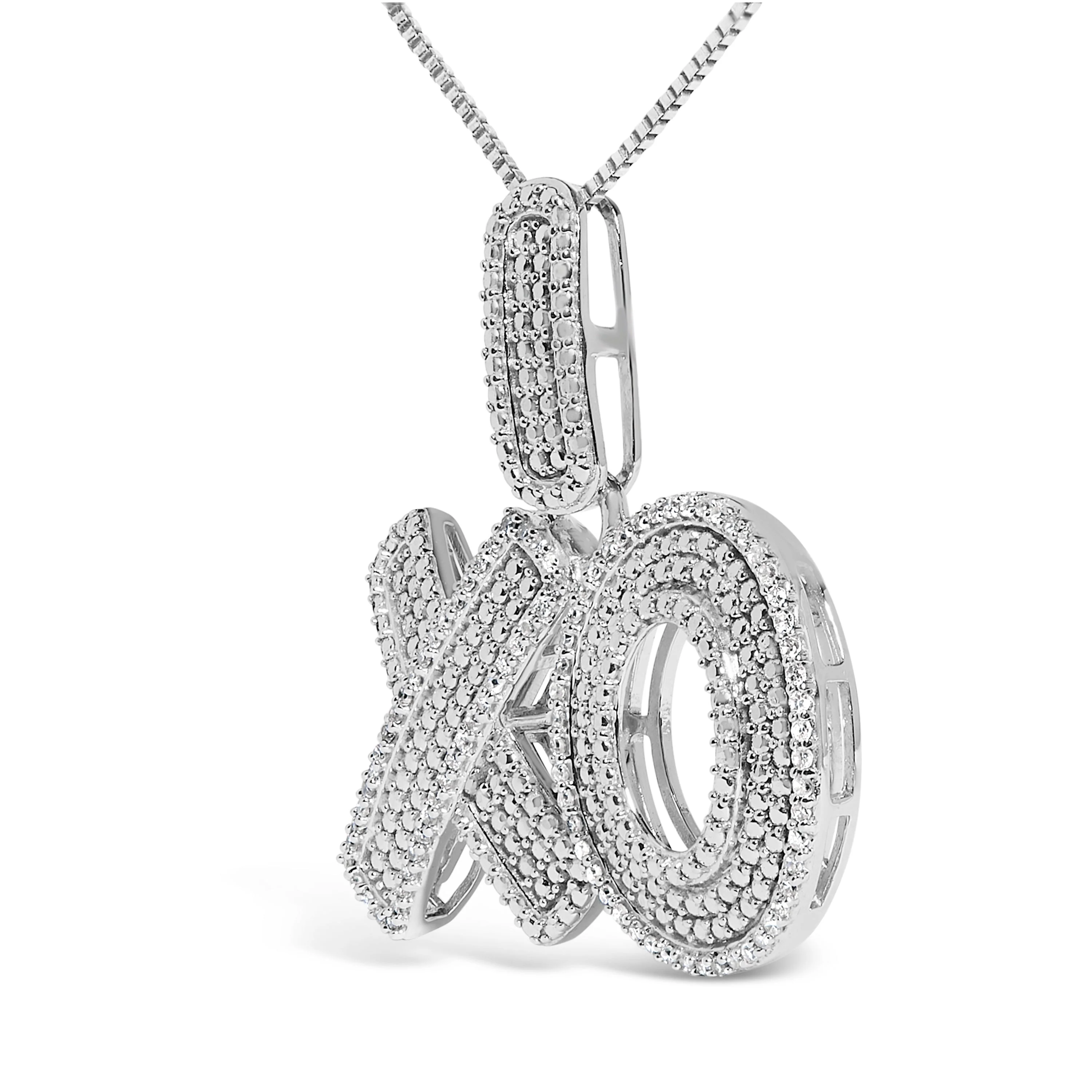 Sterling Silver 1/4 Cttw Diamond PavÃ© XO Pendant Necklace - Image 3