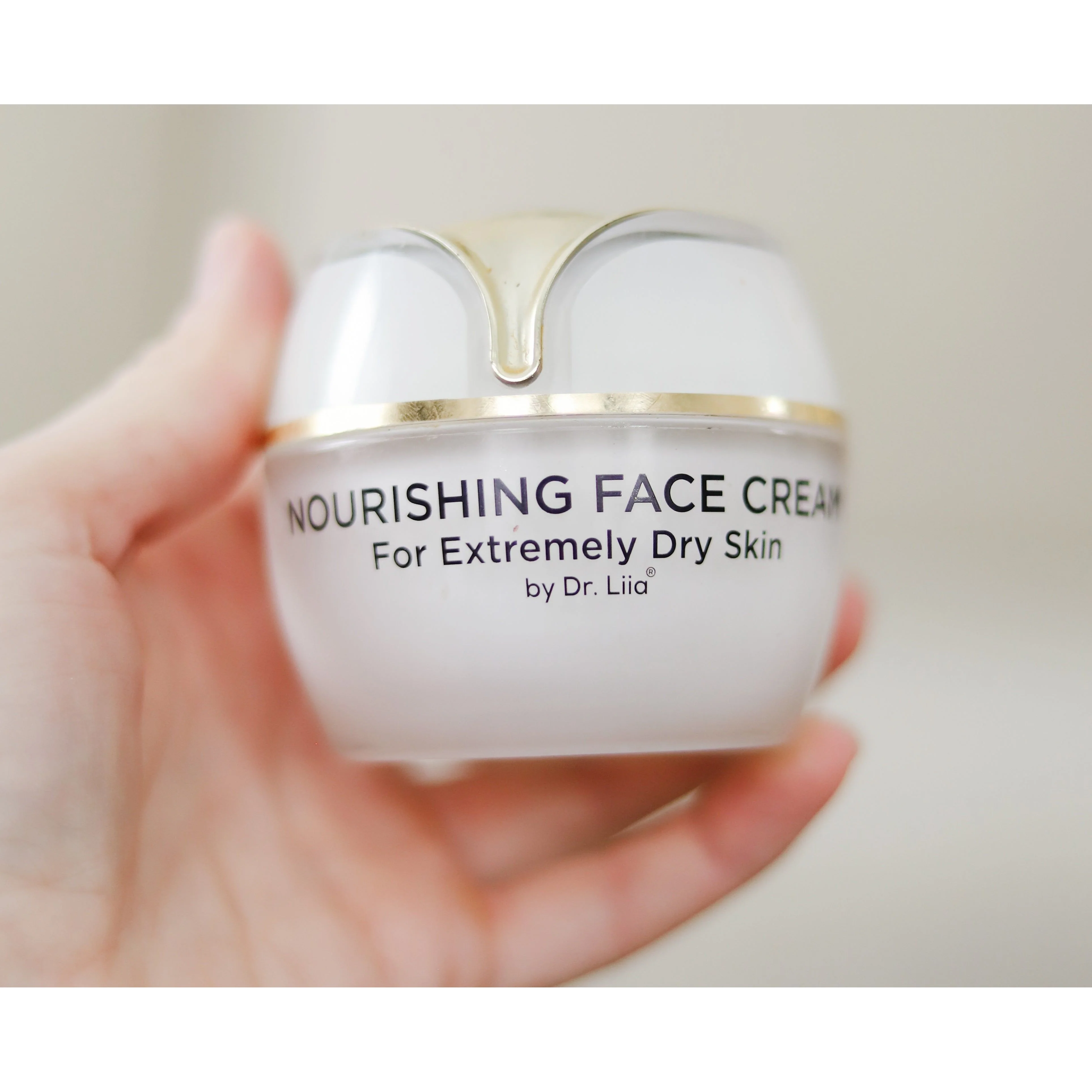 Super Nourishing Calming Face Cream for Extremely Dry & Sensitive Skin – Vegan & Hypoallergenic - Image 11