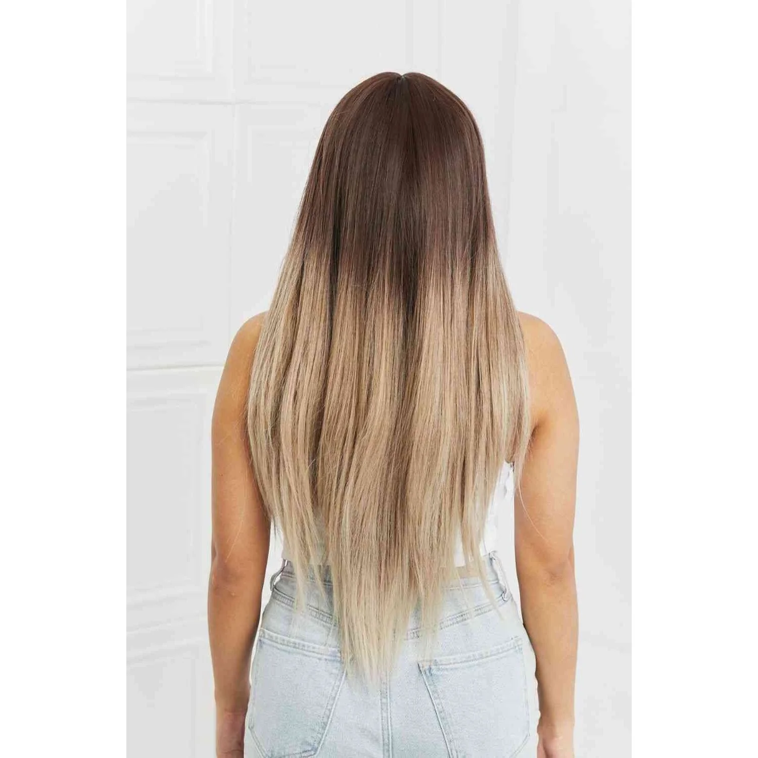 Synthetic Long Straight Synthetic Wig, 26'' - Image 2