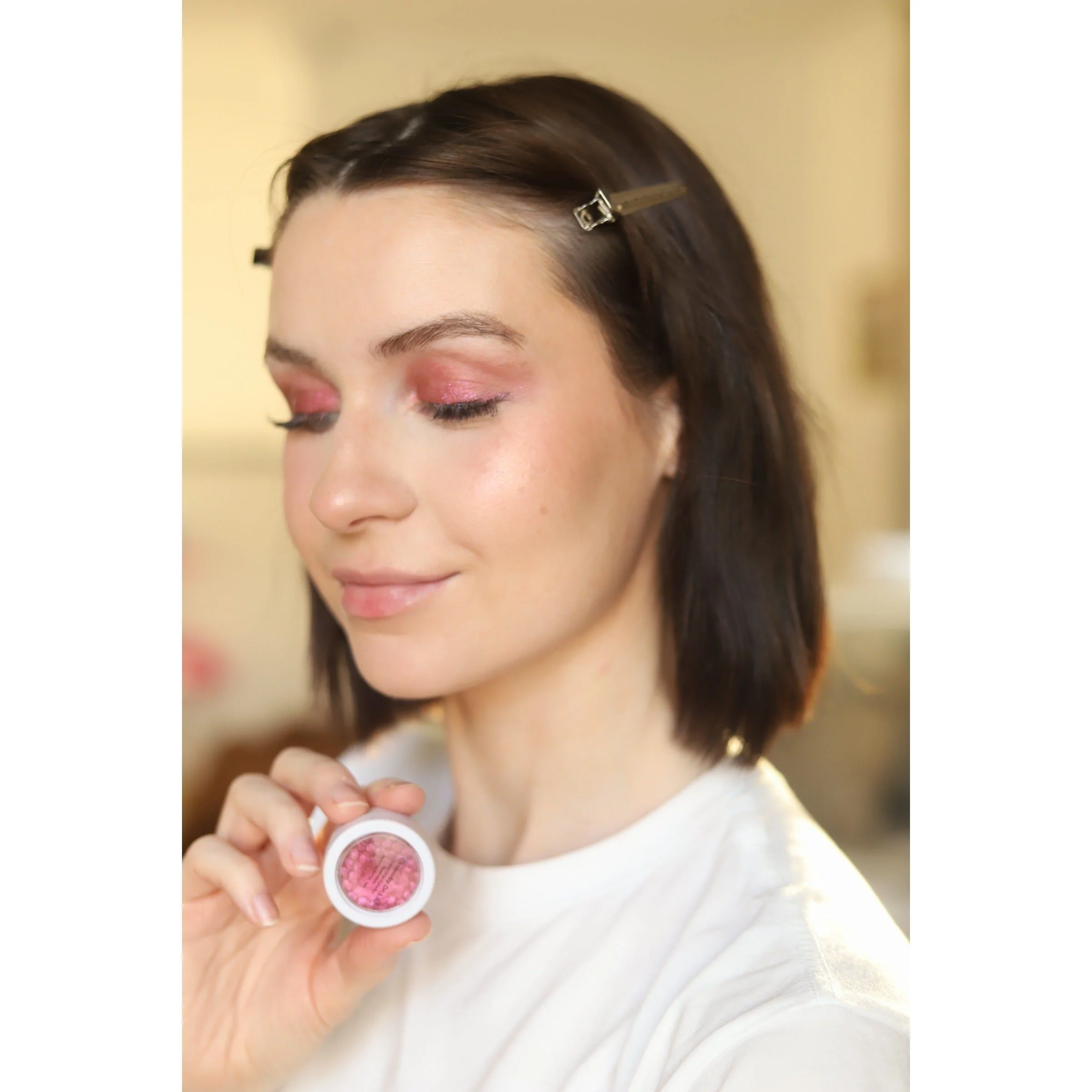 Velvet Glow Radiance Eyeshadow - Vegan, Gluten-Free, Nut-Free, Egg-Free - Image 3