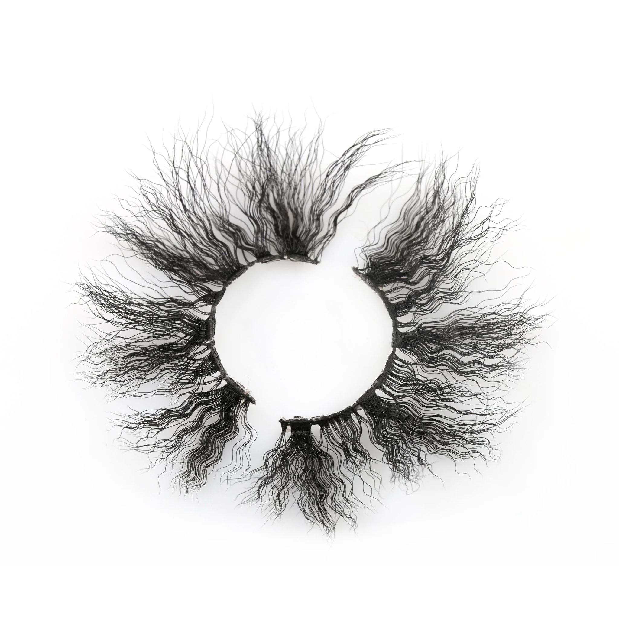 VIP Kinky Curl Lashes - Image 32