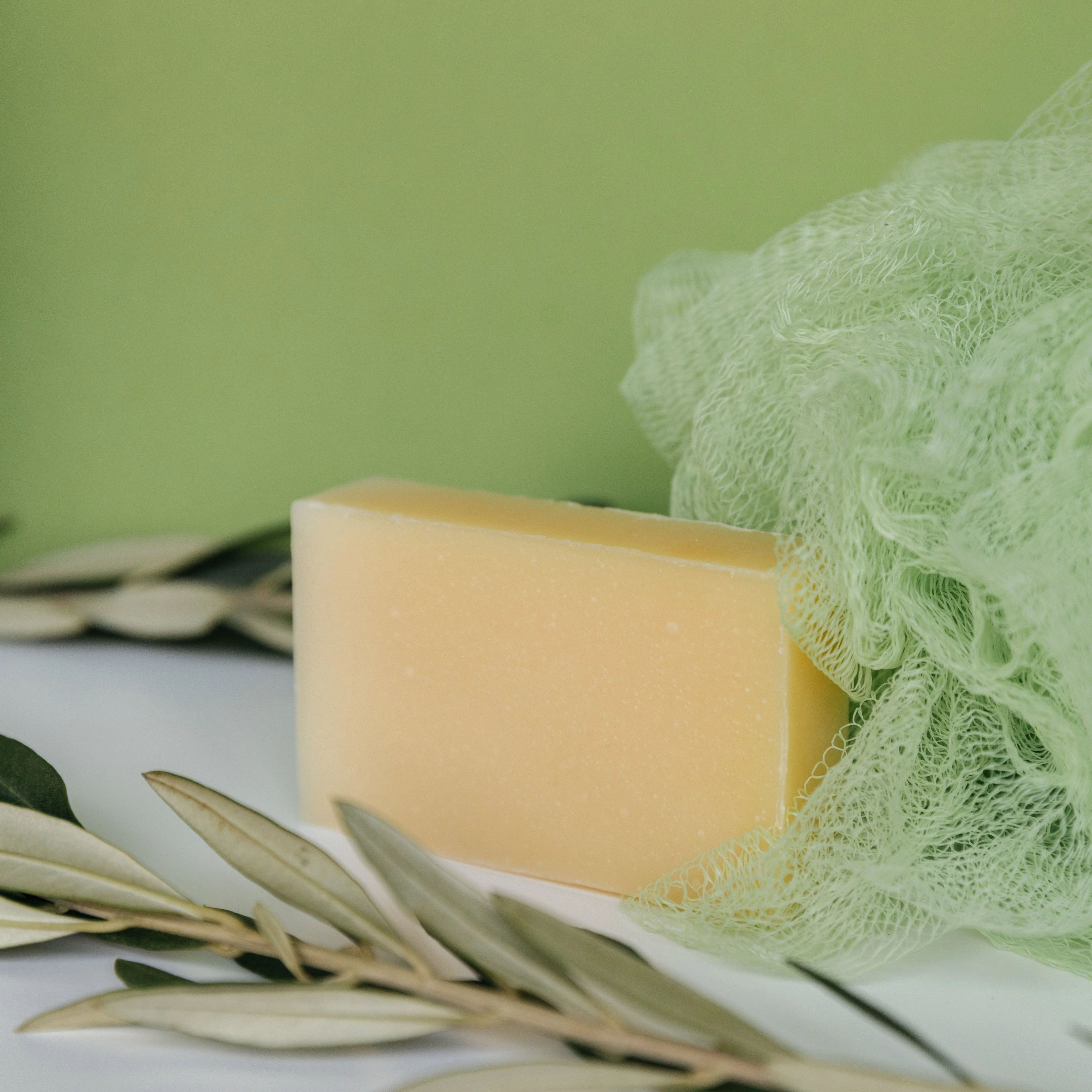 White Tea + Ginger Shave Bar - Image 2