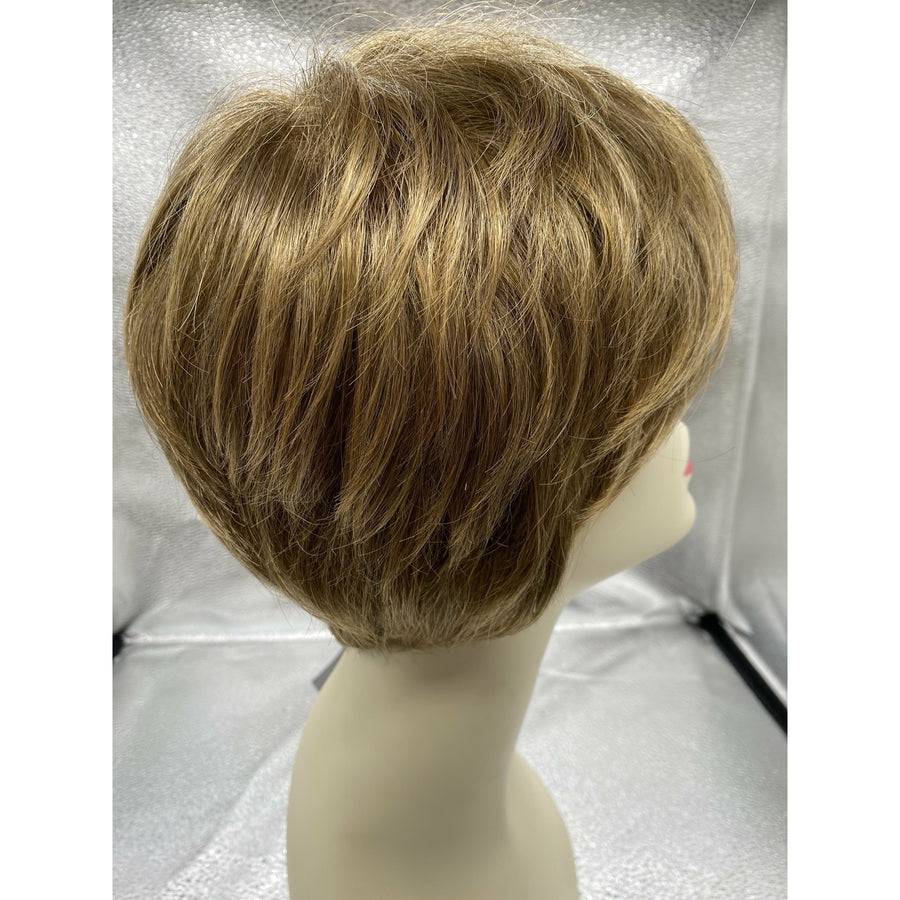 WINNER ELITE - Wig by Raquel Welch - Image 9