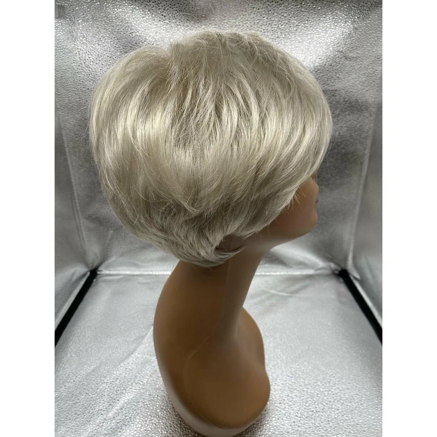 WINNER - Wig By Raquel Welch - Image 31