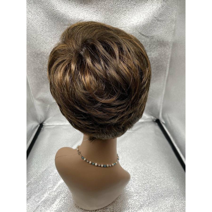 WINNER - Wig By Raquel Welch - Image 48